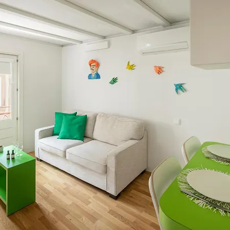 Apartment Popart Apartment's - 2 Ac, 2 Bathrooms, Balcony And Free Lockers, - Unesco Historic Center Porto