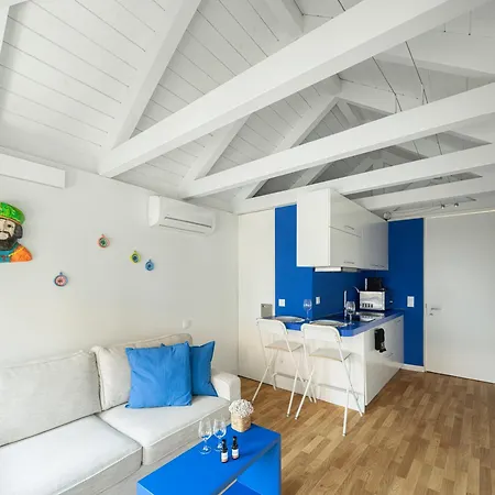 Popart Apartment's - 2 Ac, 2 Bathrooms, Balcony And Free Lockers, - Unesco Historic Center Apartment *